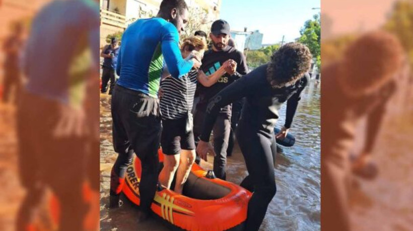 Volante do Colorado recebeu a premiação na cerimônia do The Best por ajudar em resgates na tragédia das enchentes em território gaúcho