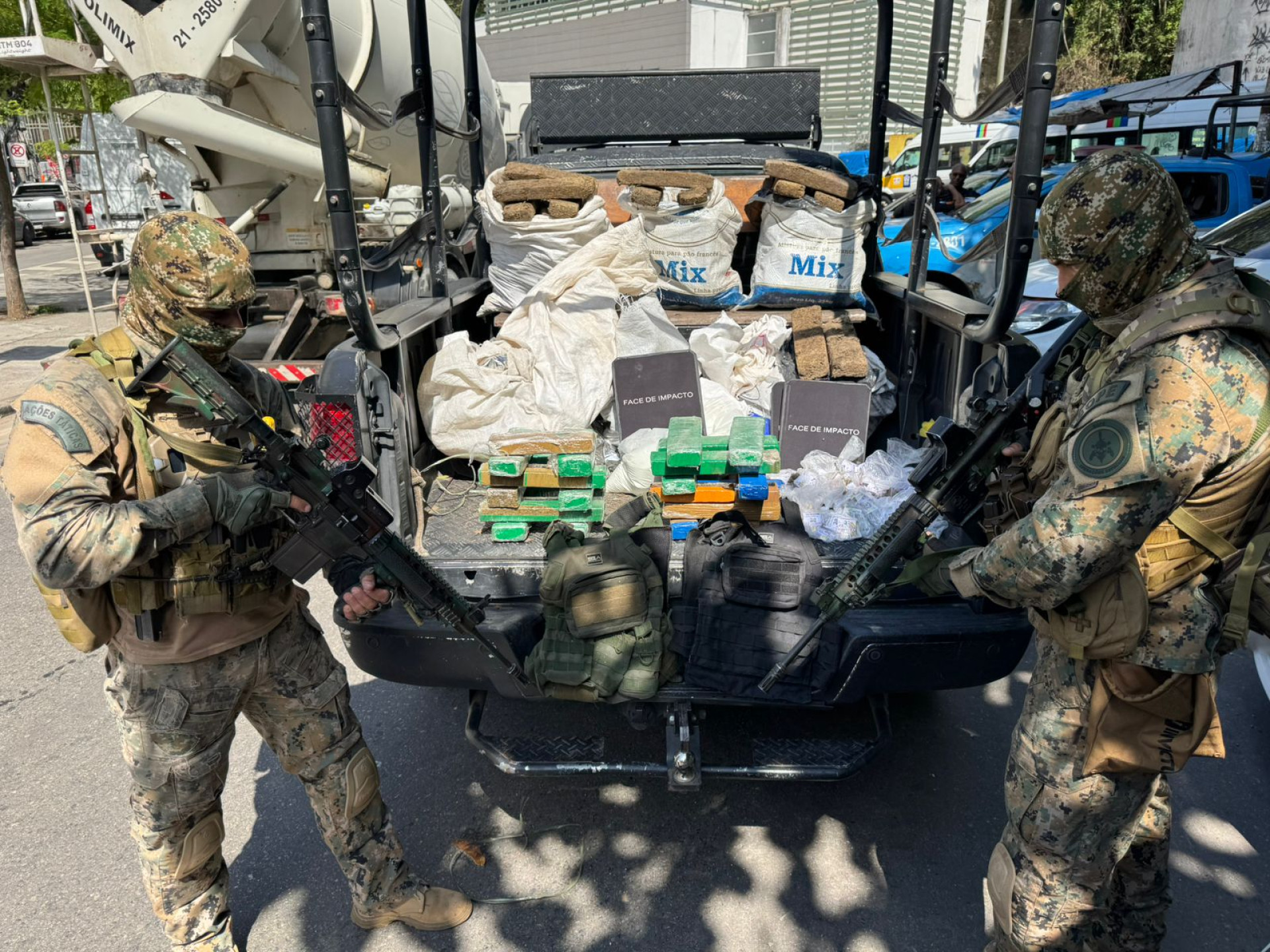 ￼OPERAÇÃO da Polícia Civil do Ceará com apoio do Bope na comunidade da Rocinha (Foto: divulgação PCCE)