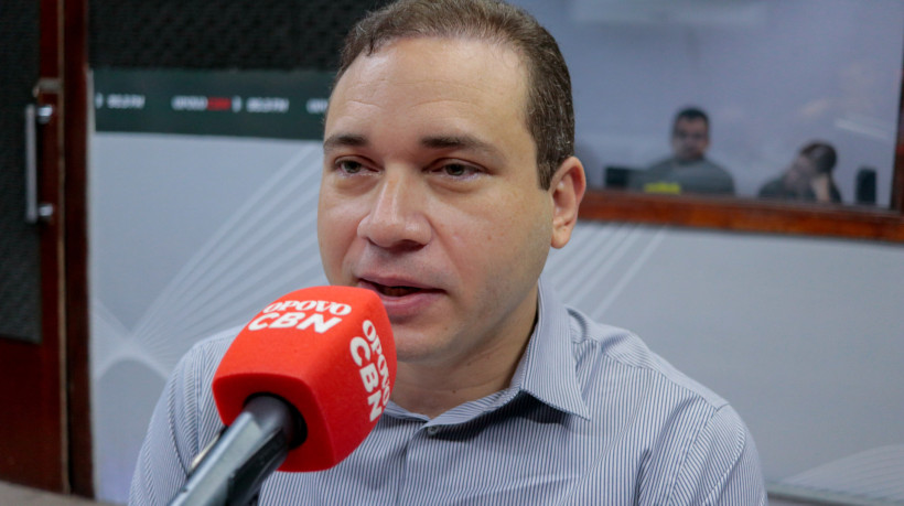 FORTALEZA, CEARÁ, BRASIL, 19-12-2024: Haroldo Martins, diretor de futebol do Ceará, participa do Esportes do Povo no estúdio da Rádio O POVO CBN. (Foto: Samuel Setubal/ O Povo)