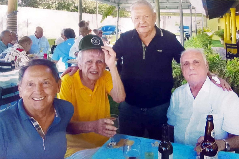 Humberto Mendonça, do Crato, Roberto Pessoa, de Maracanaú, Paco, da Aurora, e Fernando César, daqui mesmo, via Brasília (Foto: acervo pessoal)