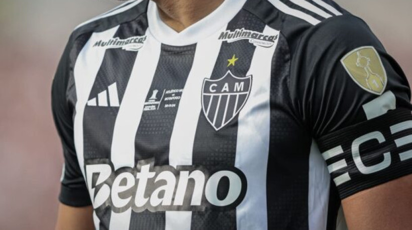 Com valor recorde no futebol mineiro, casa de apostas H2bet estampará a parte nobre da camisa do Galo pelos próximos três anos