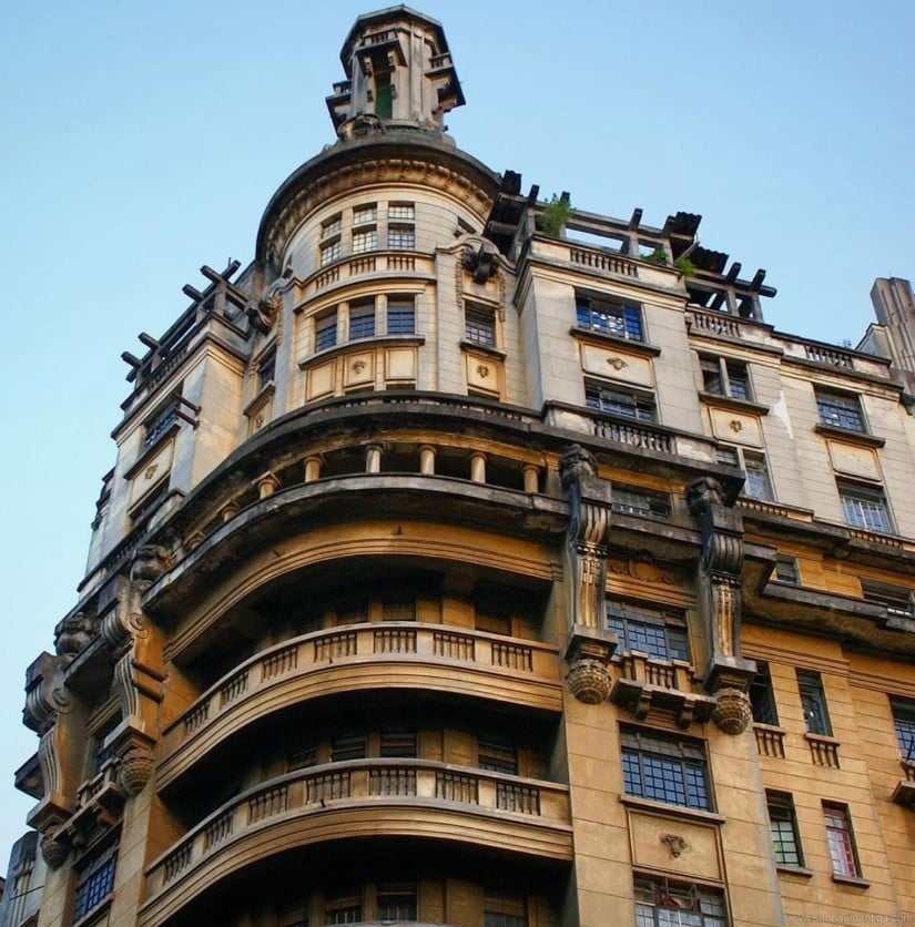 Prédio mal-assombrado? Edifício no centro de SP vira entretenimento de terror