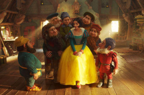 Novo live-action de Branca de Neve estreia em março nos cinemas