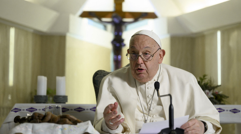 Papa Francisco durante a oração do Angelus no Vaticano 