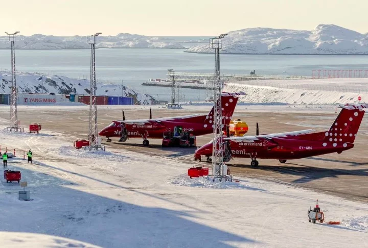 A Groenlândia inaugurou um novo aeroporto internacional em Nuuk, capital do país, marcando uma transformação na conexão do território ártico com o resto do mundo.