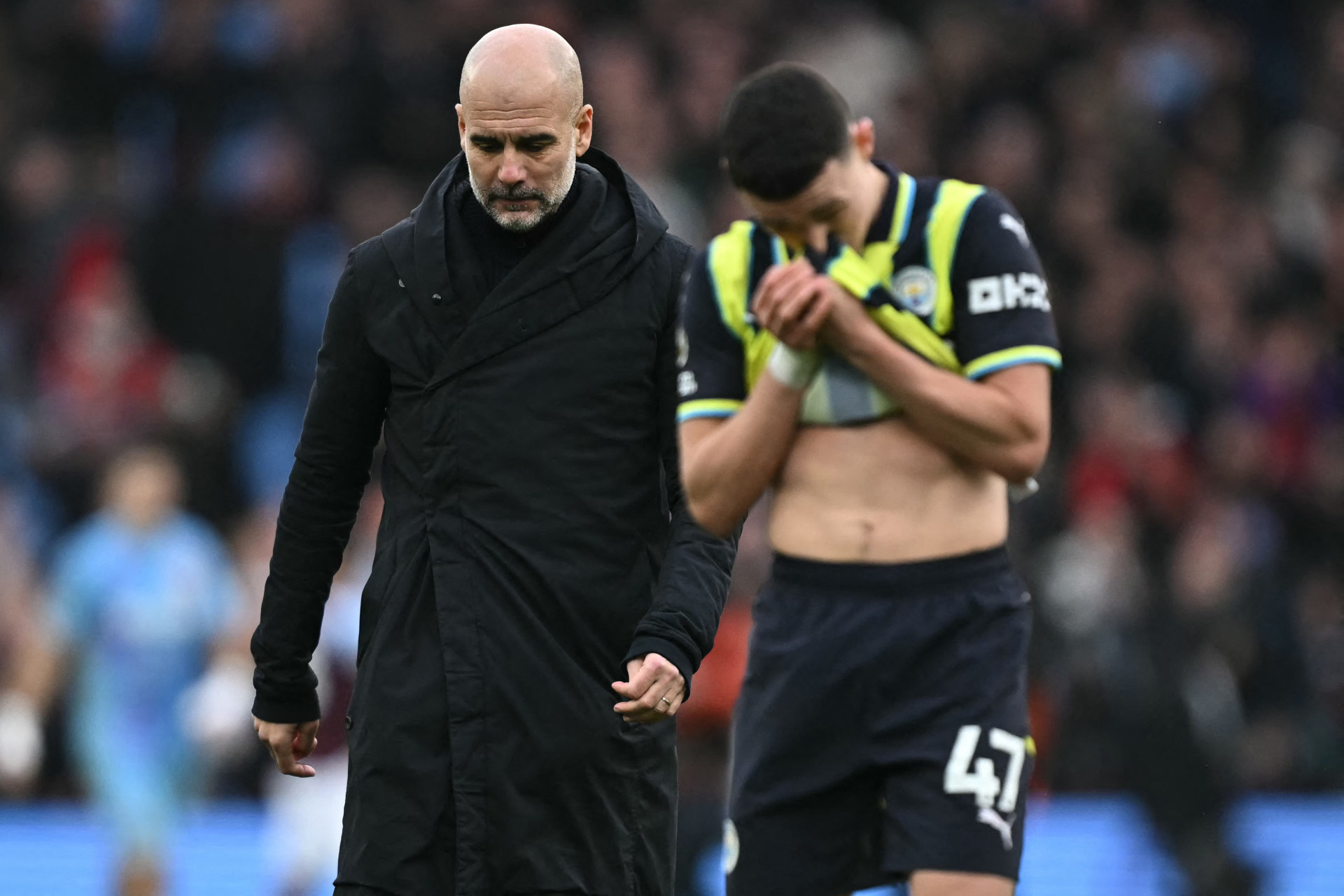 Guardiola manteve concentração do elenco do Manchester City em noite de Natal (Foto: Paul ELLIS / AFP)