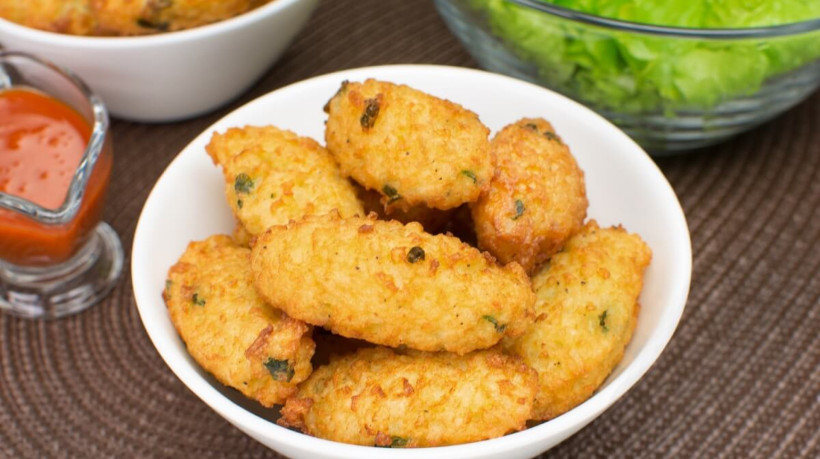 Bolinho de arroz (Imagem: Jobz Fotografia | Shutterstock)