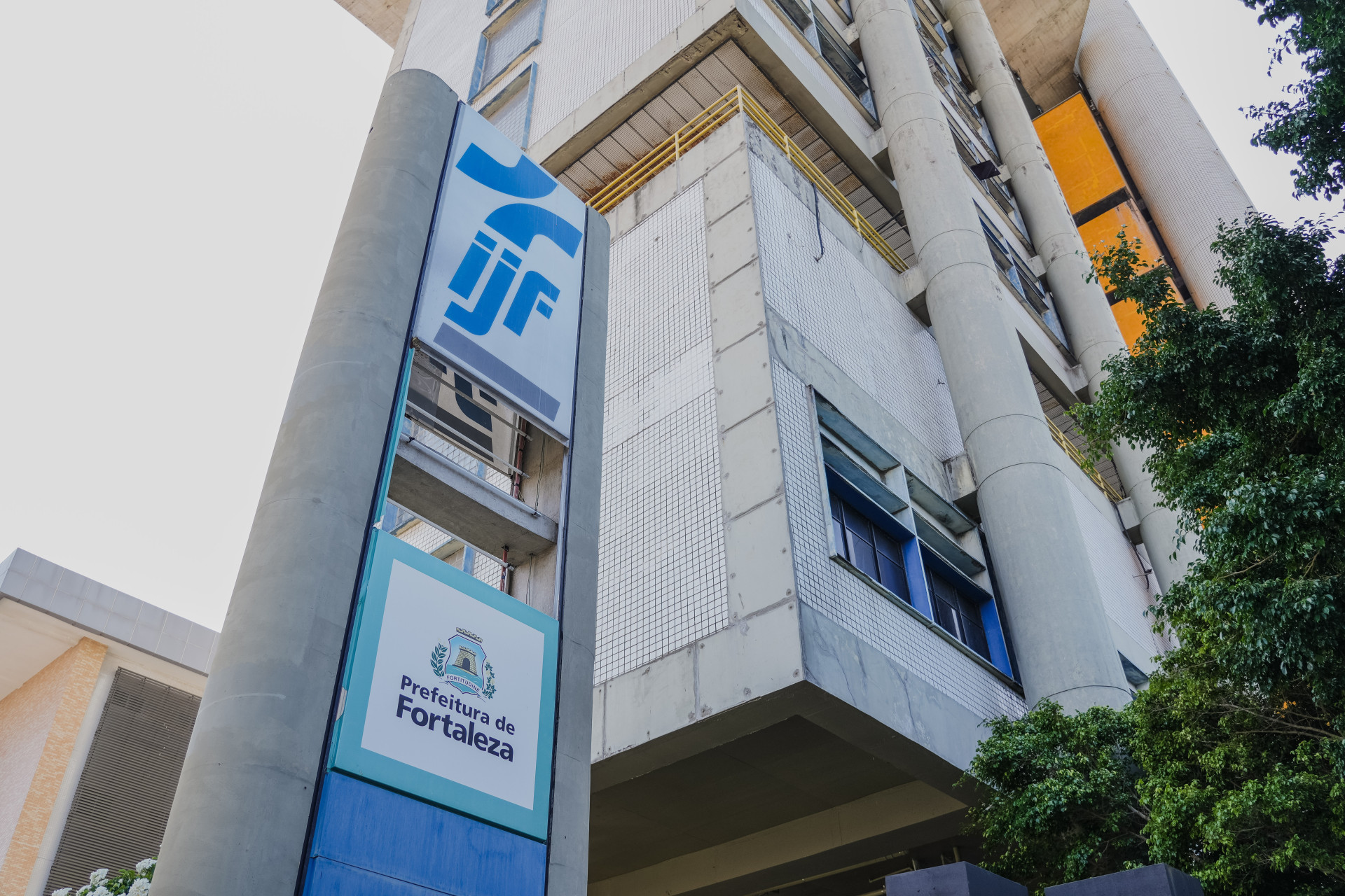 IJF recebeu R$ 25,6 milhões do governo federal para arcar com dívidas em dezembro (Foto: FERNANDA BARROS)