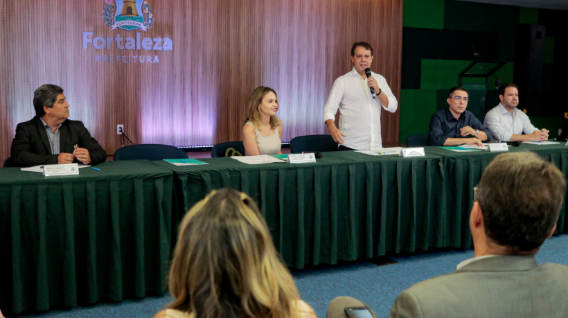 Primeira reunião do Secretariado do Prefeito Evandro Leitão e da Vice Gabriella Aguiar no Paço municipal.