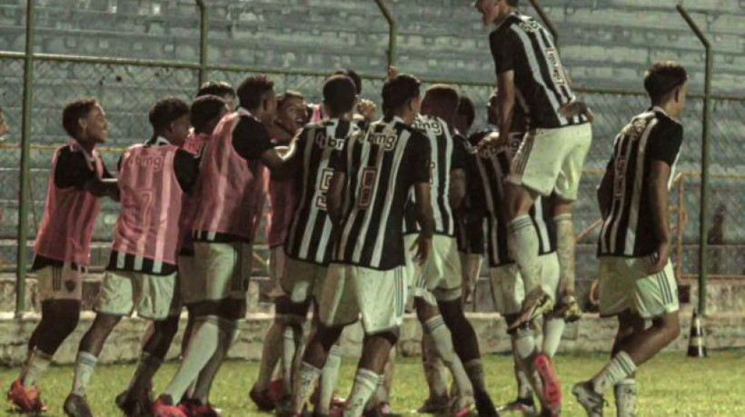 Equipes buscam primeira vitória na competição; Time mineiro perdeu na primeira rodada enquanto equipe carioca empatou