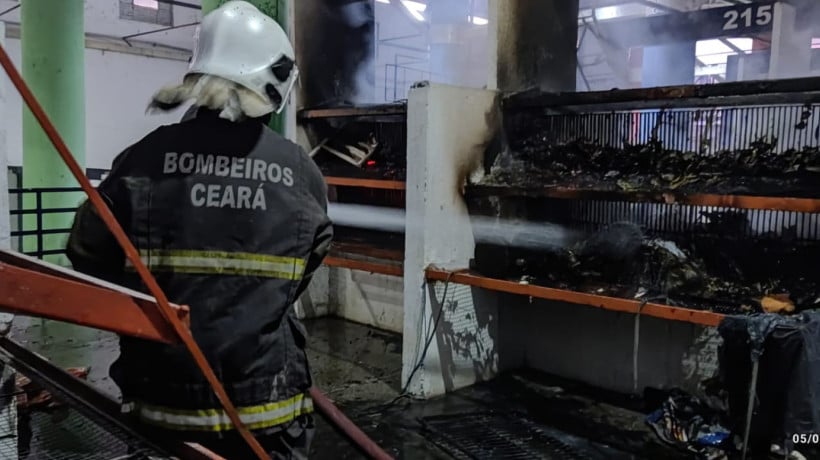 Incêndio foi controlado por uma equipe do Corpo de Bombeiros Militar do Ceará (CBMCE) 