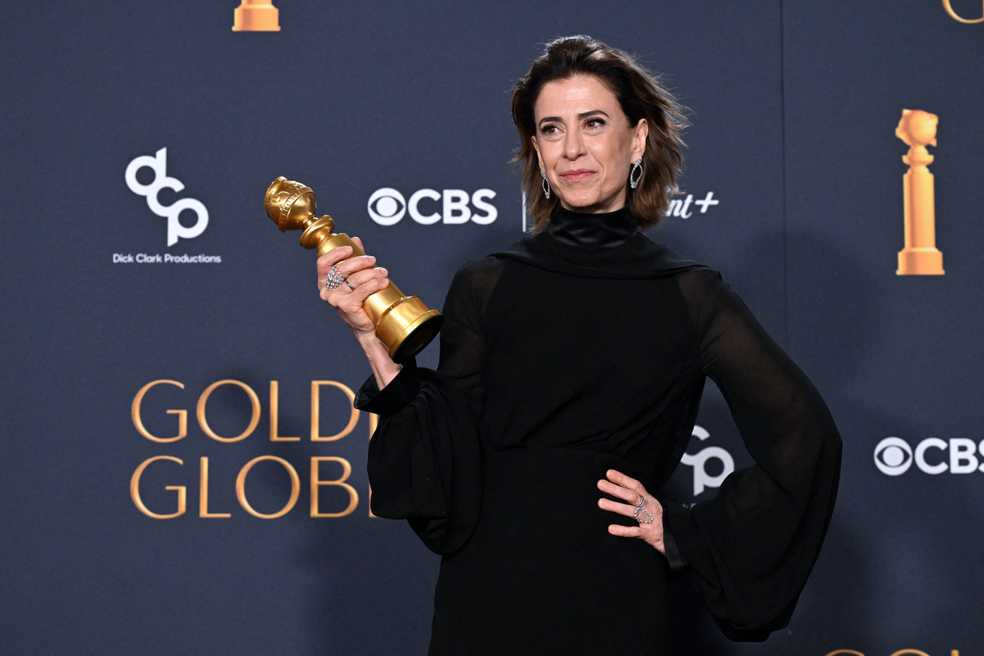 Fernanda Torres vence Globo de Ouro de 