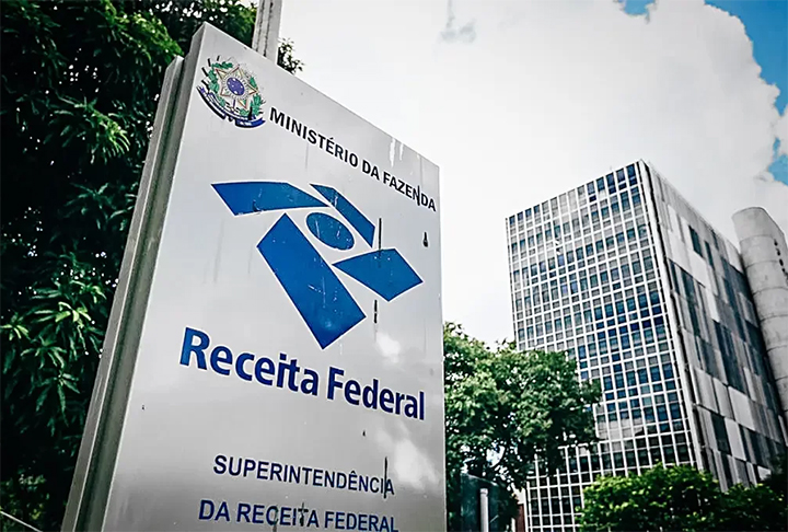 No dia 1/1/2024, entrou em vigor nova regra da Receita Federal para fiscalizar transações por cartão de crédito e Pix.
