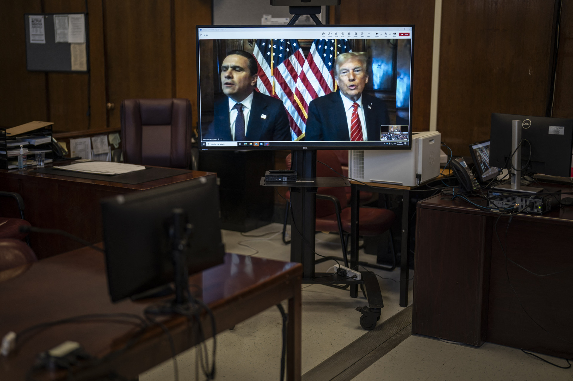 ￼TRUMP participou da audiência remotamente (Foto: Jabin Botsford/Getty Images/AFP)