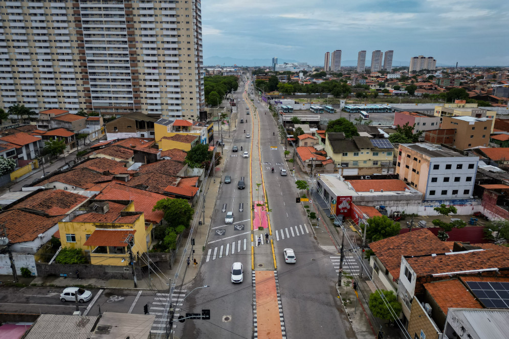 Avenida Sargento Hermínio, homenagem a combatente que morreu na batalha do Monte Castelo, na Itália. O bairro foi batizado com o nome do local da batalha(Foto: AURÉLIO ALVES)