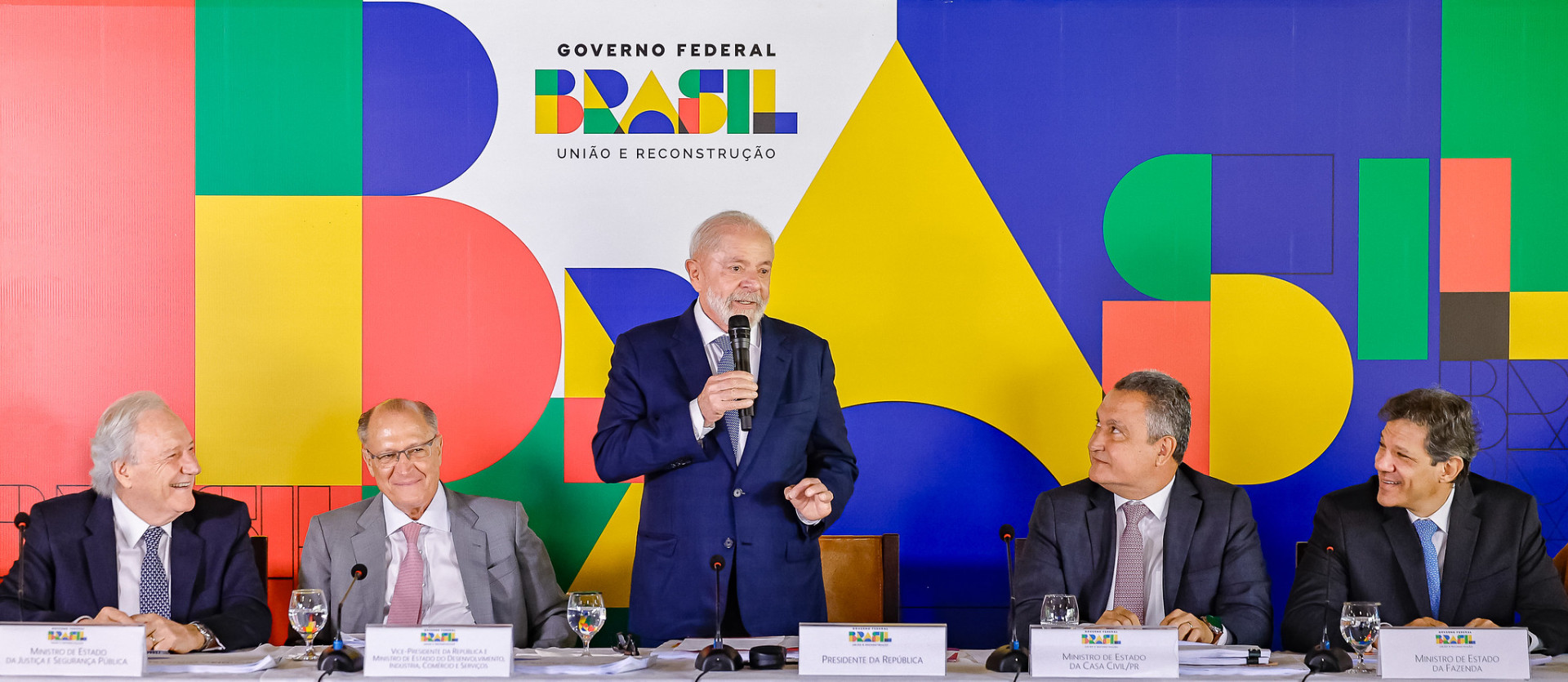 Lula citou a posse de Trump também quando abriu reunião ministerial em Brasília durante a manhã. (Foto: Ricardo Stuckert / PR)