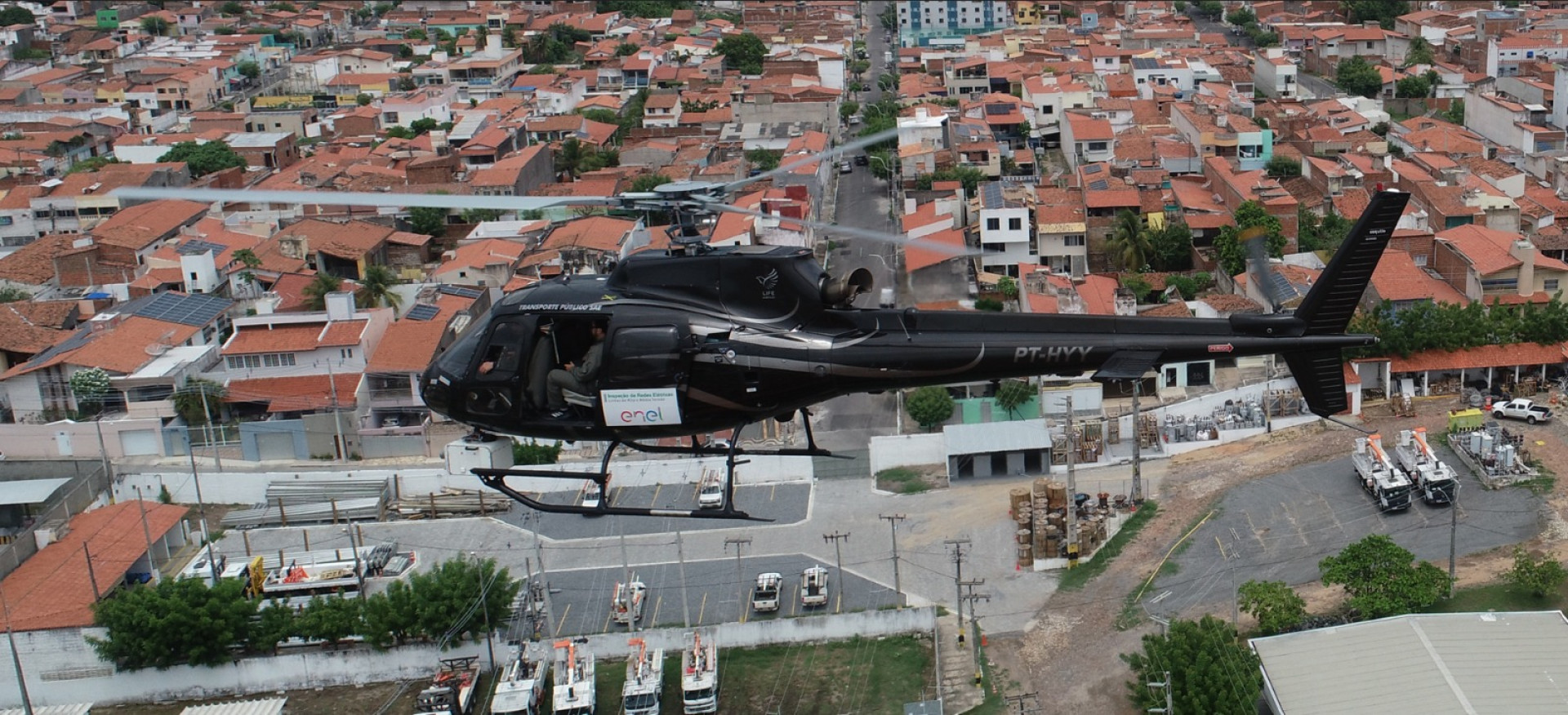 Ao todo, cerca de cinco mil quilômetros de redes serão vistoriados até o fim do mês no Ceará (Foto: DIVULGAÇÃO ENEL)