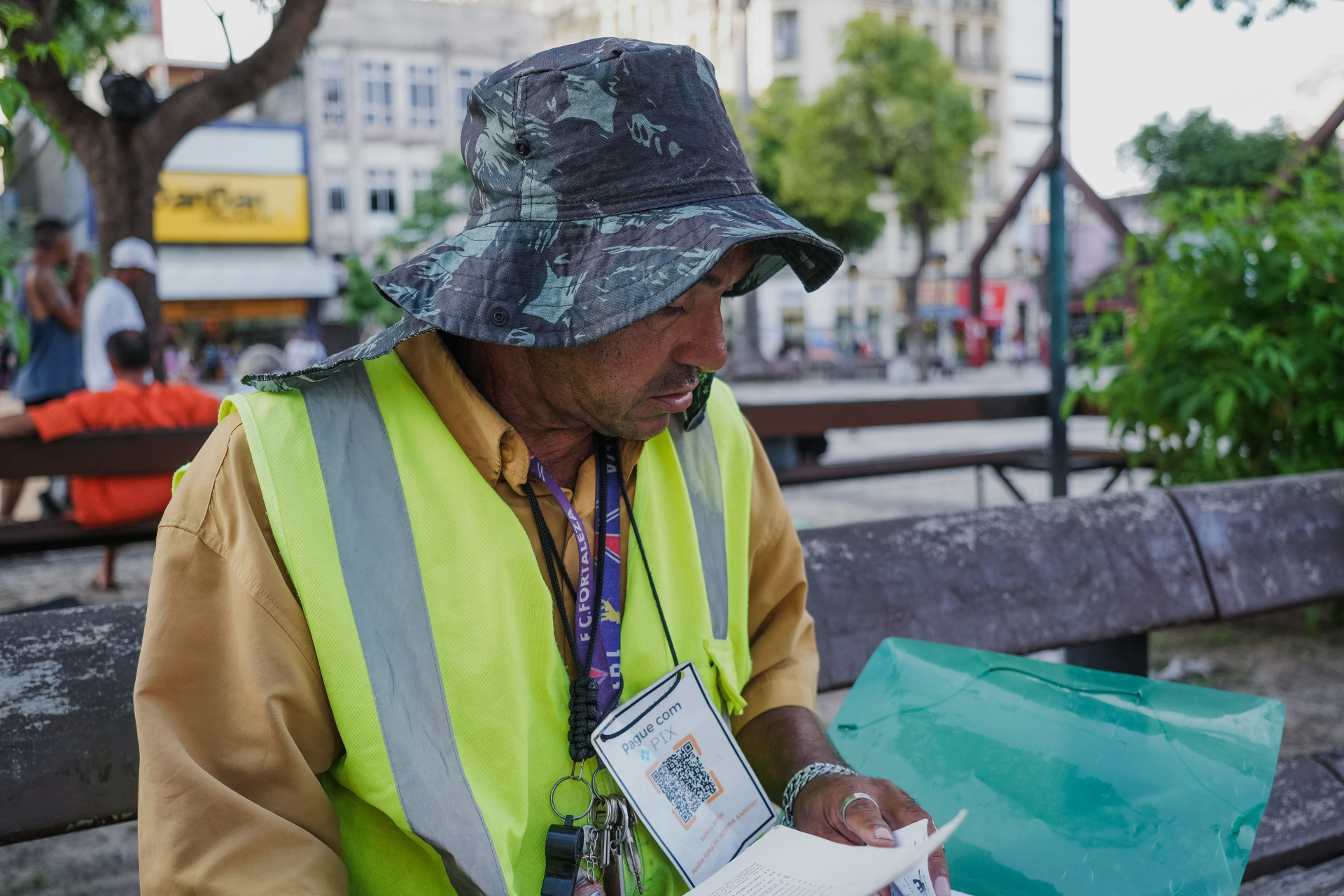 População em situação de rua reivindica a expansão de projetos sociais (Foto: FERNANDA BARROS)