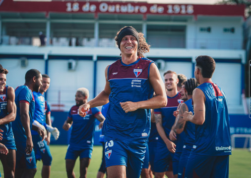 David Luiz, novo zagueiro do Fortaleza, durante primeiro treino no Pici