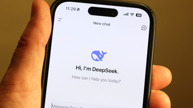 DeepSeek: conheça aplicativo que ultrapassou ChatGPT na App Store nesta segunda-feira, 27