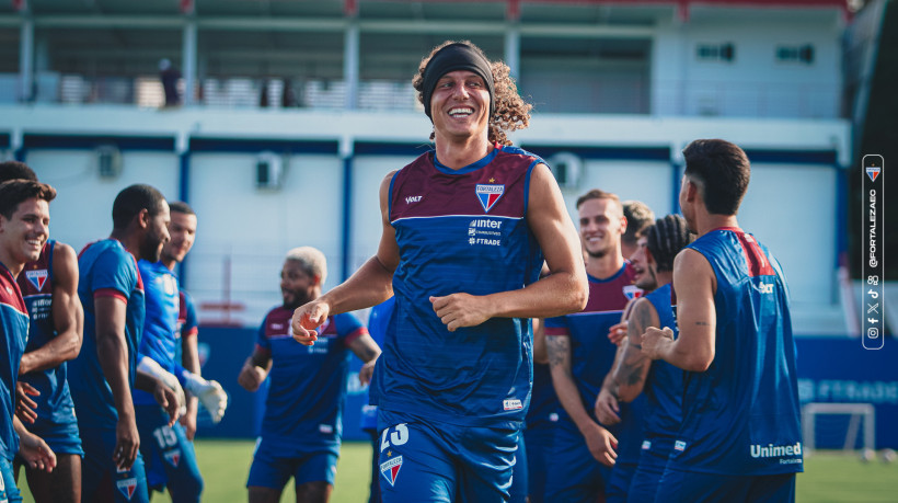 David Luiz, novo zagueiro do Fortaleza, durante primeiro treino no Pici