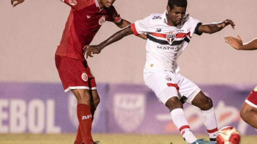 Lucas Ferreira e Matheus Alves serão opções do treinador para o duelo contra a Portuguesa, pela quinta rodada do Paulistão