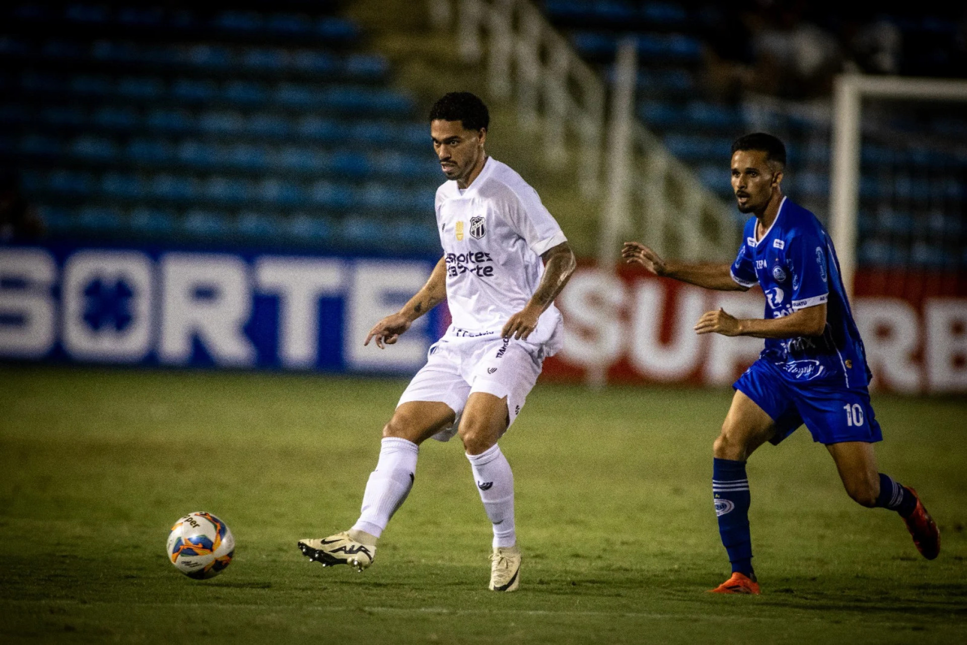 Éder, zagueiro do Ceará, ressaltou importância de vaga, por folga no calendário (Foto: Gabriel Silva/Ceará SC)