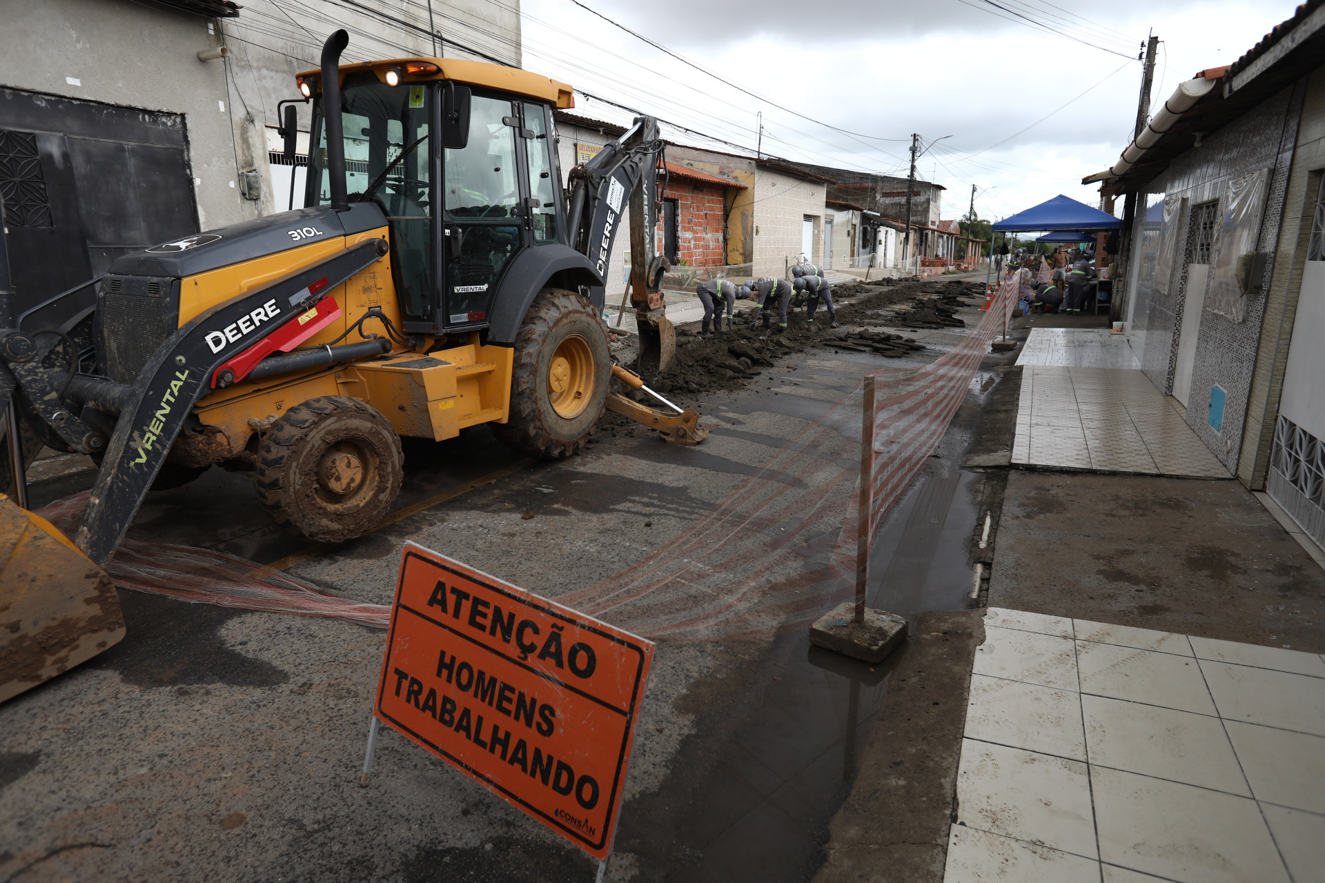 Nova Indústria Brasil prevê investimento em infraestrutura e, no Ceará, uma das empresas que tomou crédito foi a Ambiental Ceará, para obras de saneamento (Foto: FÁBIO LIMA)