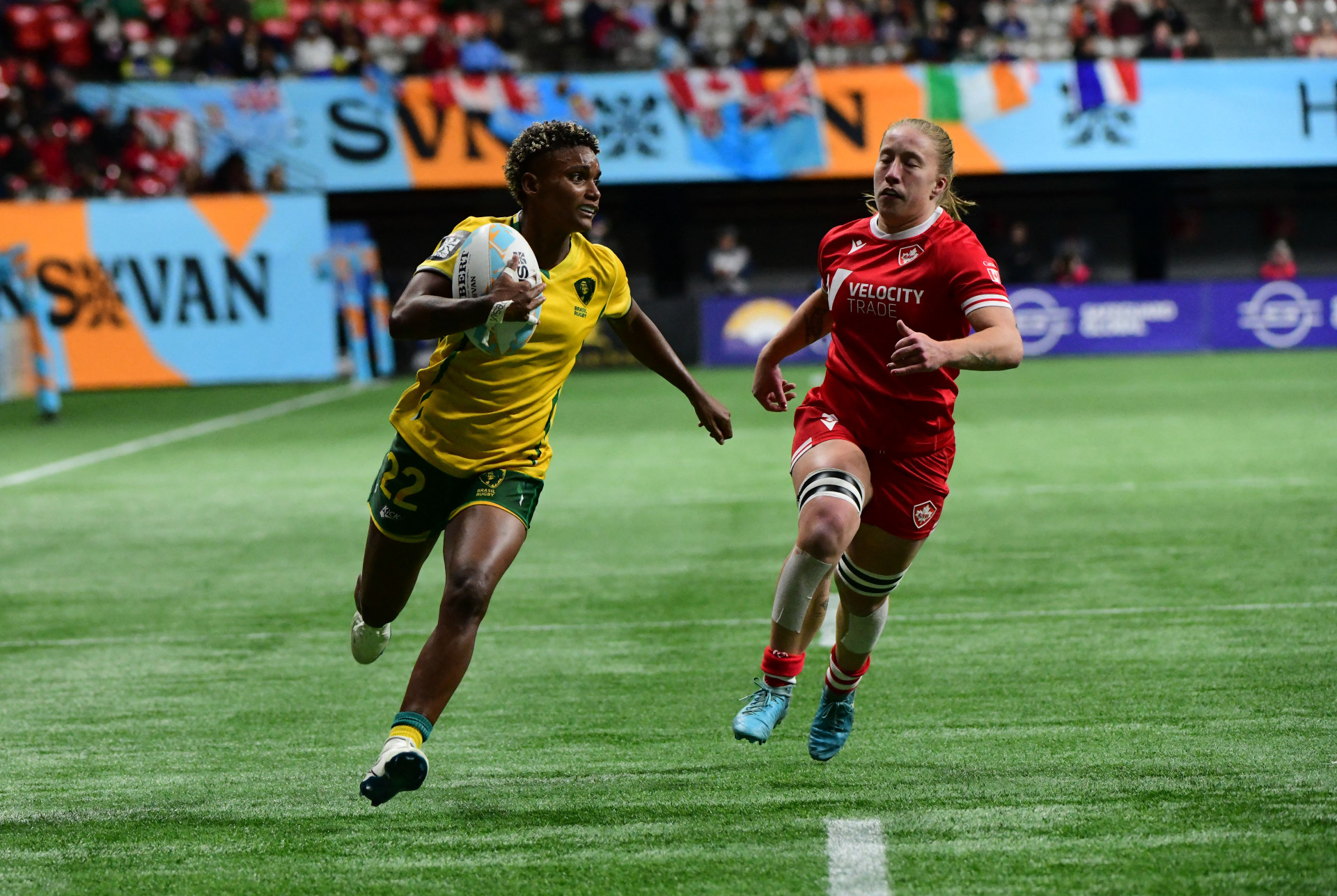 Lance de Brasil x Canadá durante a etapa de Vancouver do Mundial de rugby sevens (Foto: Don MacKinnon / AFP)