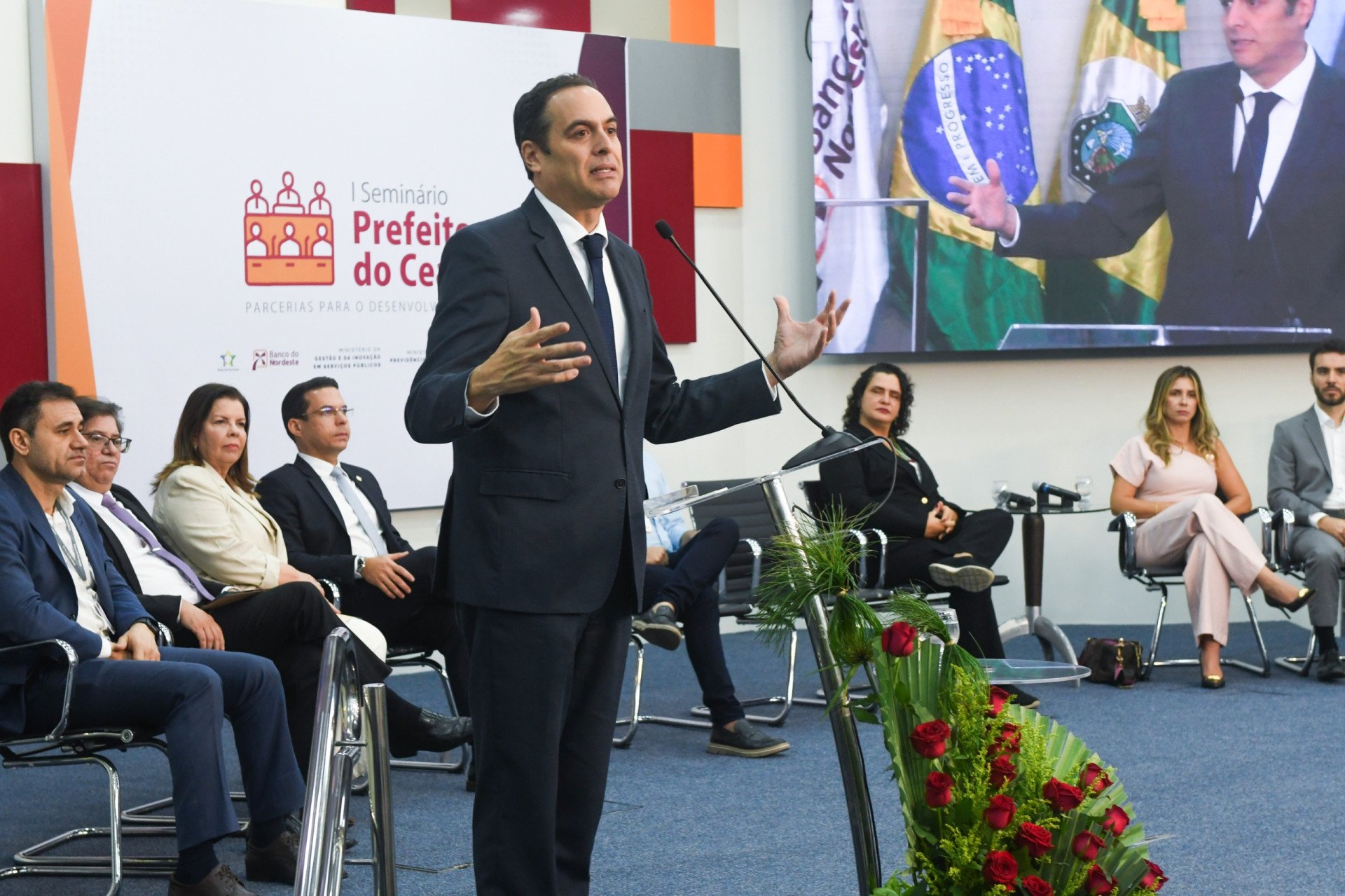 ￼PAULO Câmara diz que o banco quer estreitar laços com os gestores municipais (Foto: Fernando Cavalcante/Banco do Nordeste)