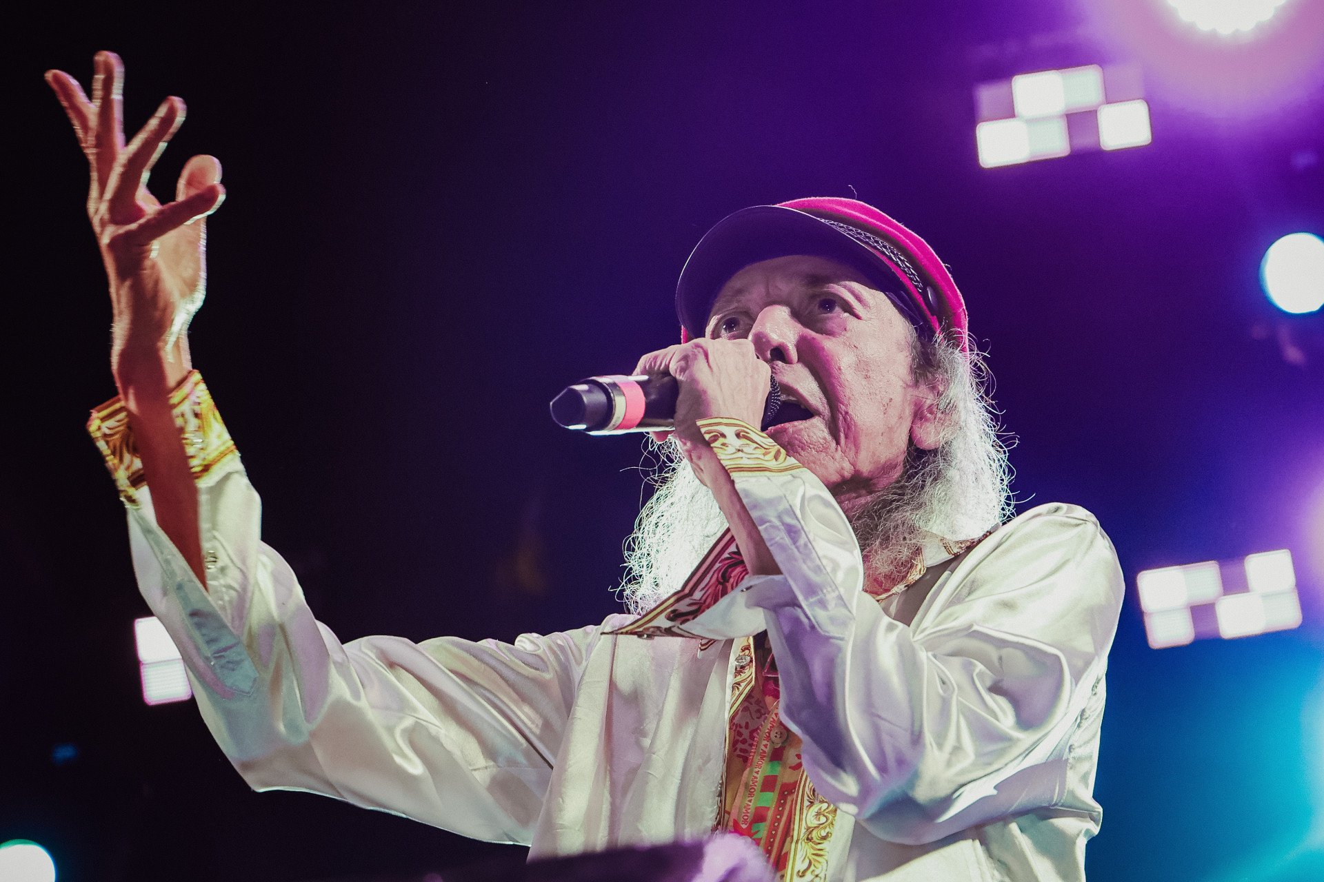 ￼Ednardo, homenageado no Carnaval de Fortaleza (Foto: DANIEL GALBER/ESPECIAL PARA O POVO
)