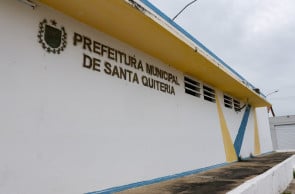 FORTALEZA, CEARÁ, BRASIL, 19-02-2025: Prefeitura da cidade sem prefeito, movimentação e a situação do município de Santa Quitéria. (Foto: Samuel Setubal/ O Povo)