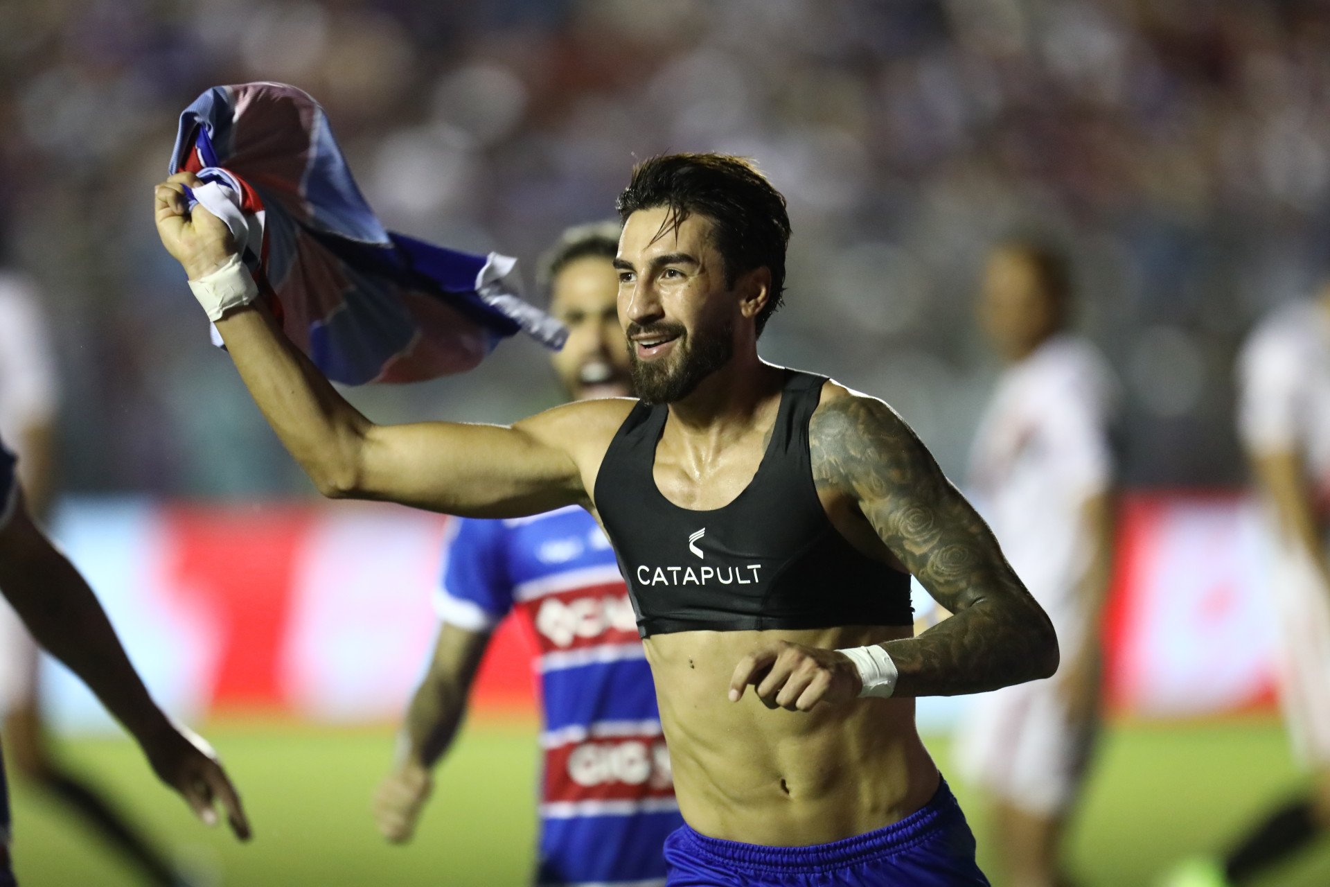 Lucero marcou o gol da vitória sobre o Ferroviário e garantiu o Leão na final do Campeonato Cearense 2025 (Foto: FÁBIO LIMA)