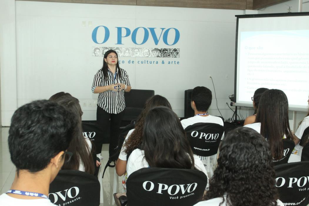 Uma das turmas de Correspondentes do O POVO em palestra da jornalista Daniela Nogueira, no Espaço Cultural do O POVO. (Foto: Mauri Melo/O POVO) (Foto: MAURI MELO)