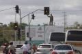 Foto de apoio ilustrativo. Novo semáforo será instalado no cruzamento da Rua Bento Albuquerque com a Rua Francisco Matos com controle inteligente de fluxo