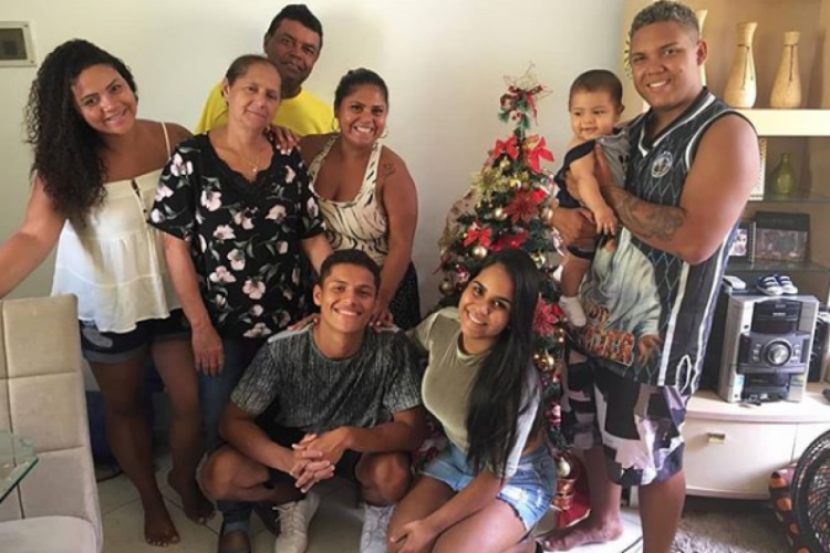 Famílias ficarão confinadas por um dia (FOTO: Reprodução/Instagram)