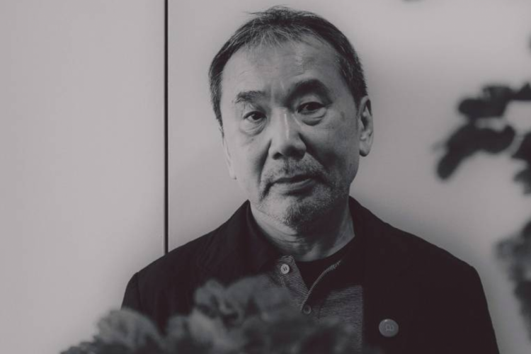 Haruki Murakami é um dos nomes mais proeminentes da literatura contemporânea