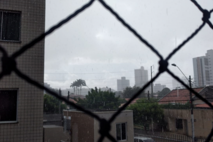 Tendência de chuvas no Ceará segue até quinta-feira, 6