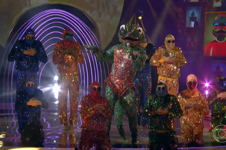 Hoje, 20 de março (20/03) jurados tentam descobrir quem é o Camaleão no The Masked Singer Brasil. Veja as dicas e os palpites dos jurados e vote na enquete