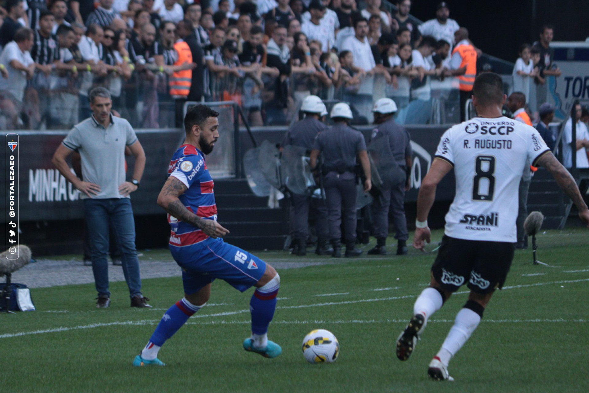 Corinthians e Fortaleza se enfrentaram pela 4ª rodada da Série A do Brasileirão, na Neo Química Arena.  (Foto: Leonardo Moreira / Fortaleza EC)