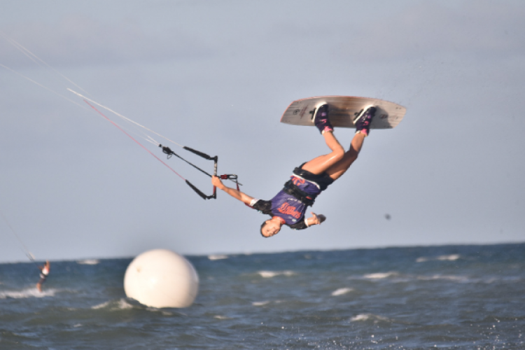 Cumbuco sedia Campeonato Brasileiro de Kitesurfe