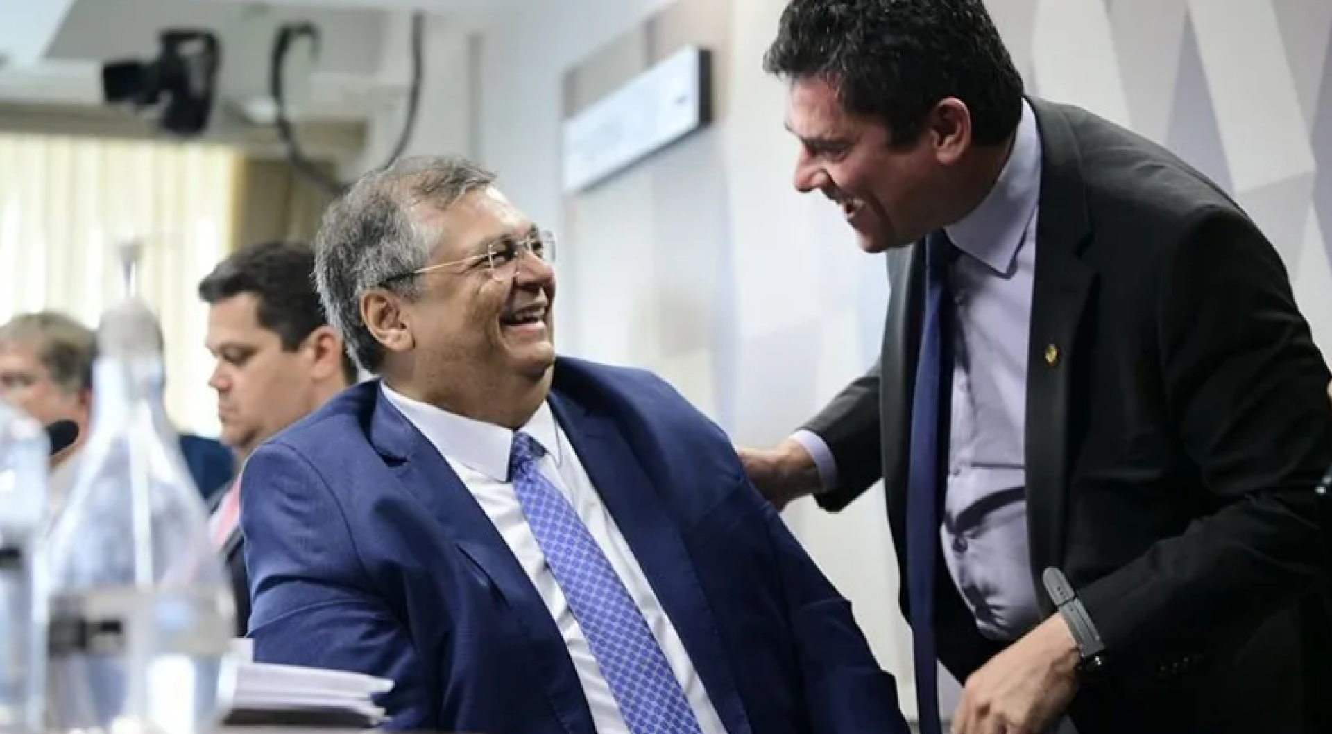 Flávio Dino e Sergio Moro durante sabatina no Senado Federal (Foto: Pedro França/Agência Senado)