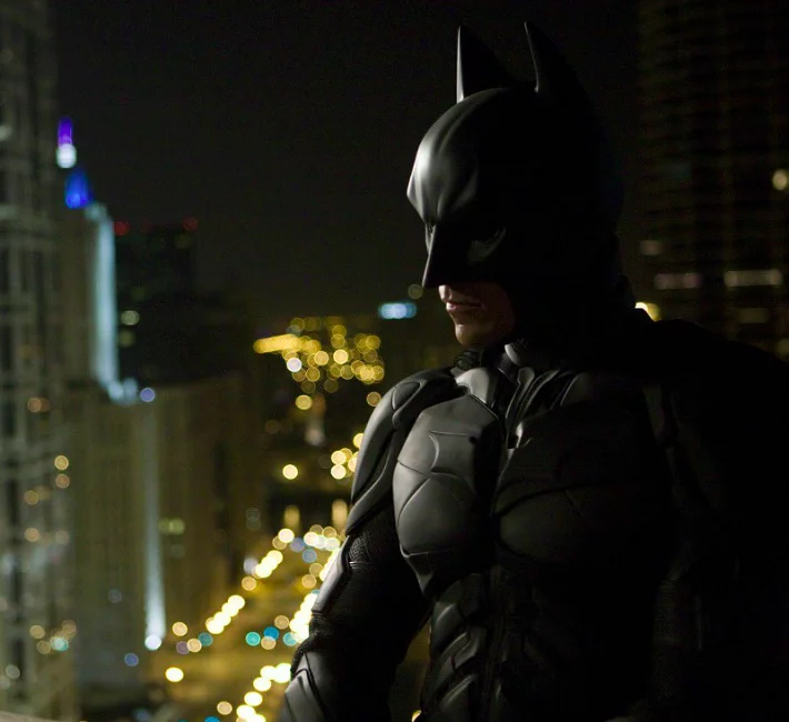 Depois de algumas decepções e quase 10 anos fora dos holofotes, os novos filmes do Batman de Nolan até hoje são considerados uma volta por cima do herói nas telonas.