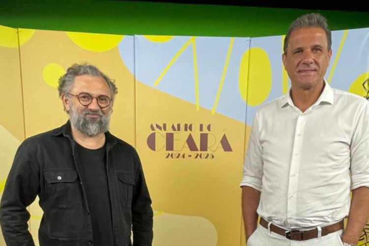 O editor-geral do Anuário do Ceará, Jocélio Leal, ao lado do superintendente do shopping Iguatemi Bosque, Wellington Oliveira. Entrevista ao programa Especial Anuário do Ceará 2024-2025