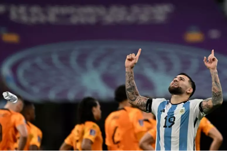 Zagueiro da Argentina, Nicolas Otamendi, foi 