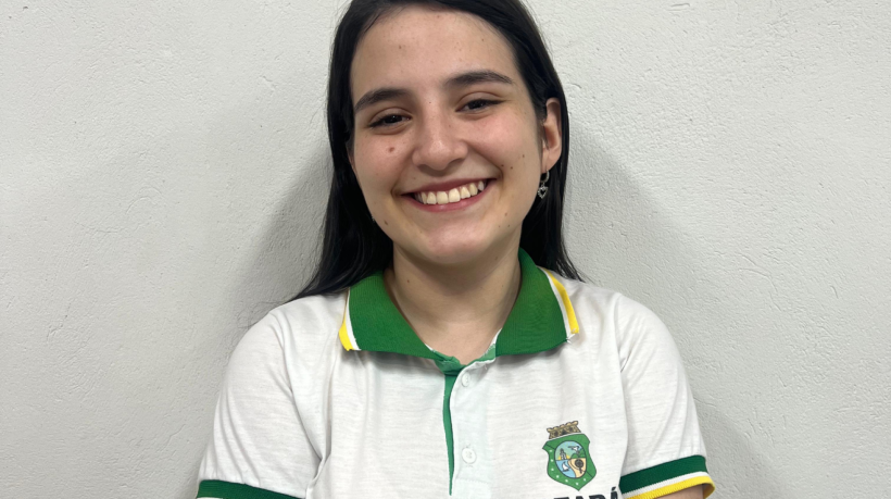 Estudante cearense de Carnaubal, Myrian Rodrigues da Silva, de 16 anos, foi selecionada para o US Space Camp, de 26 de outubro a 1º de novembro, nos Estados Unidos
