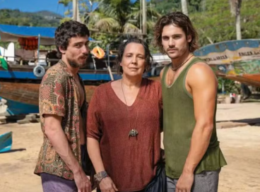 A atriz Ana Beatriz Nogueira anunciou a saída da novela 