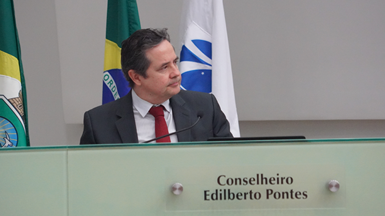 Conselheiro Edilberto Pontes será o relator responsável pela análise das contas do Governo do Ceará 2025 (Foto: TCE)